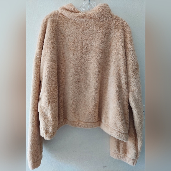SO Junior's Plus Size 2X 1/4 Zip Cropped Sherpa Pullover Beige Dropped S… - Picture 2 of 8